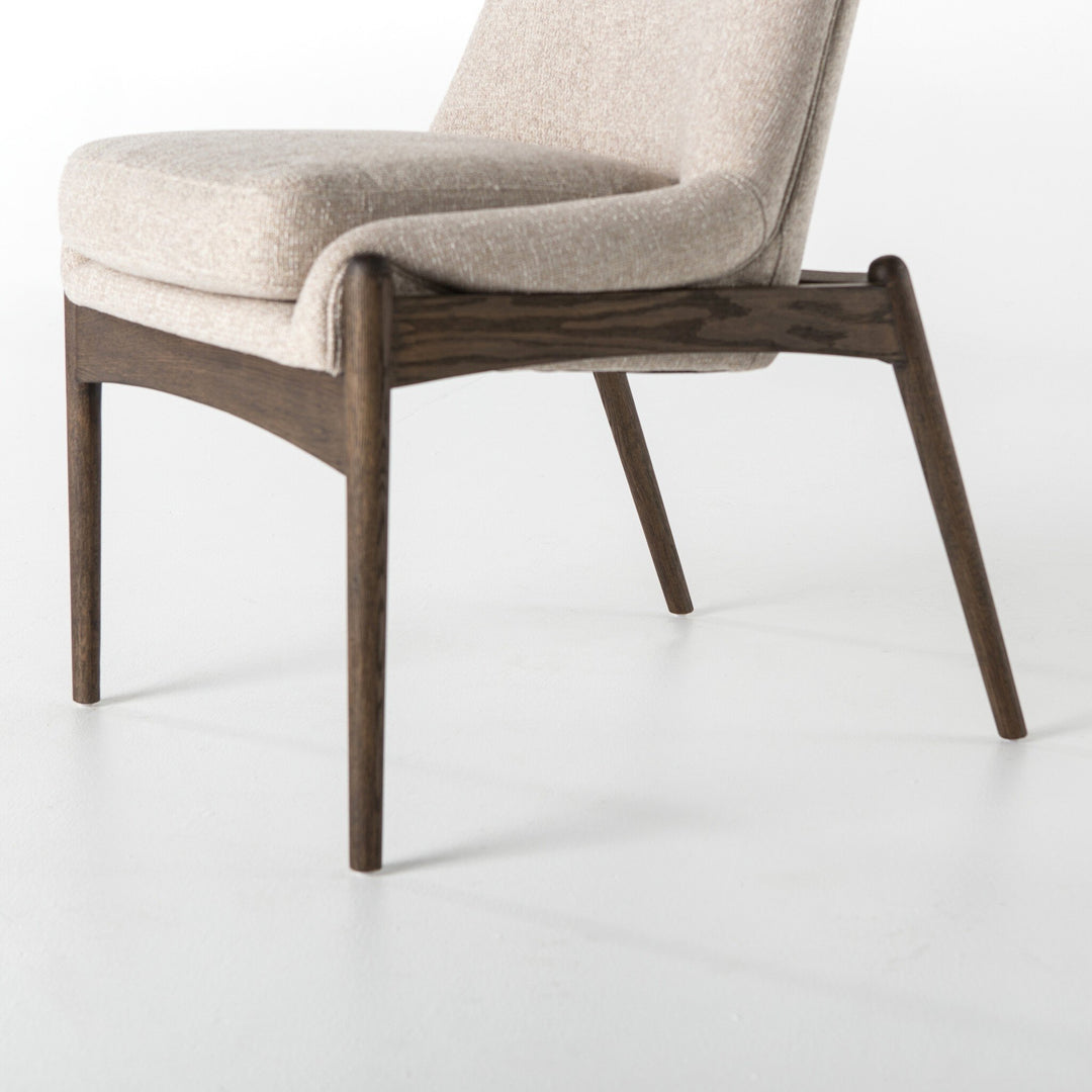 RANDELL DINING CHAIR