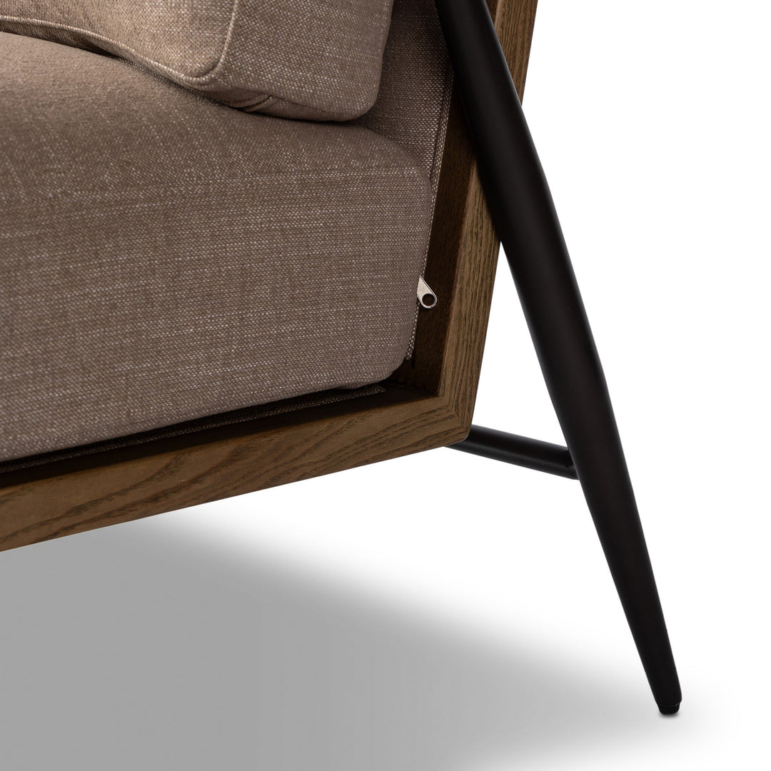 KENN CHAIR