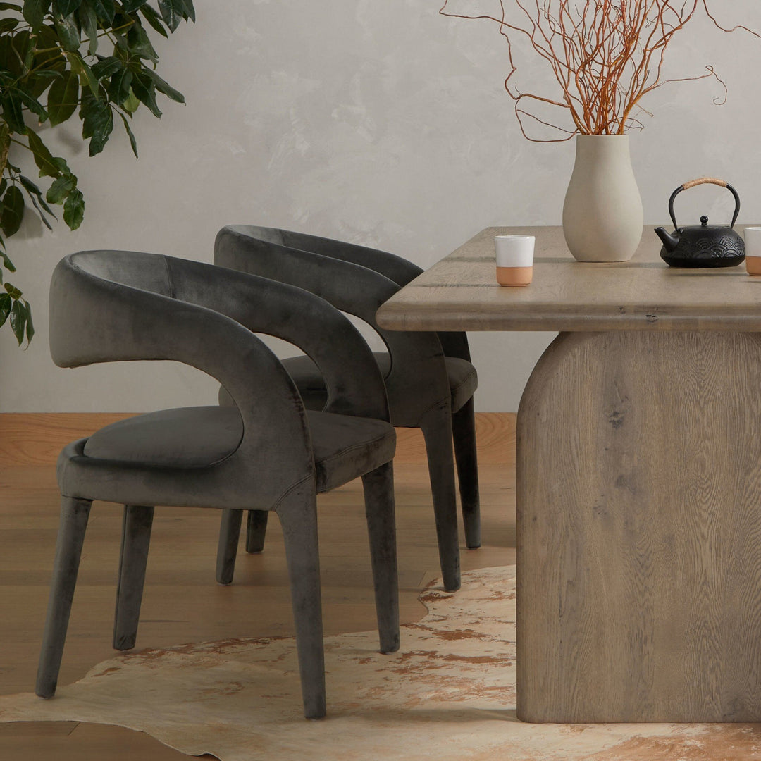 HARLAN DINING CHAIR