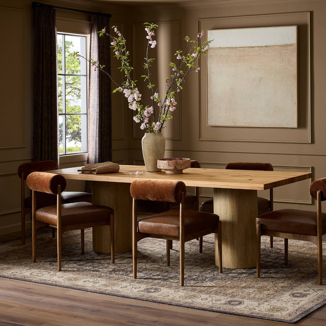 DALIA DINING TABLE