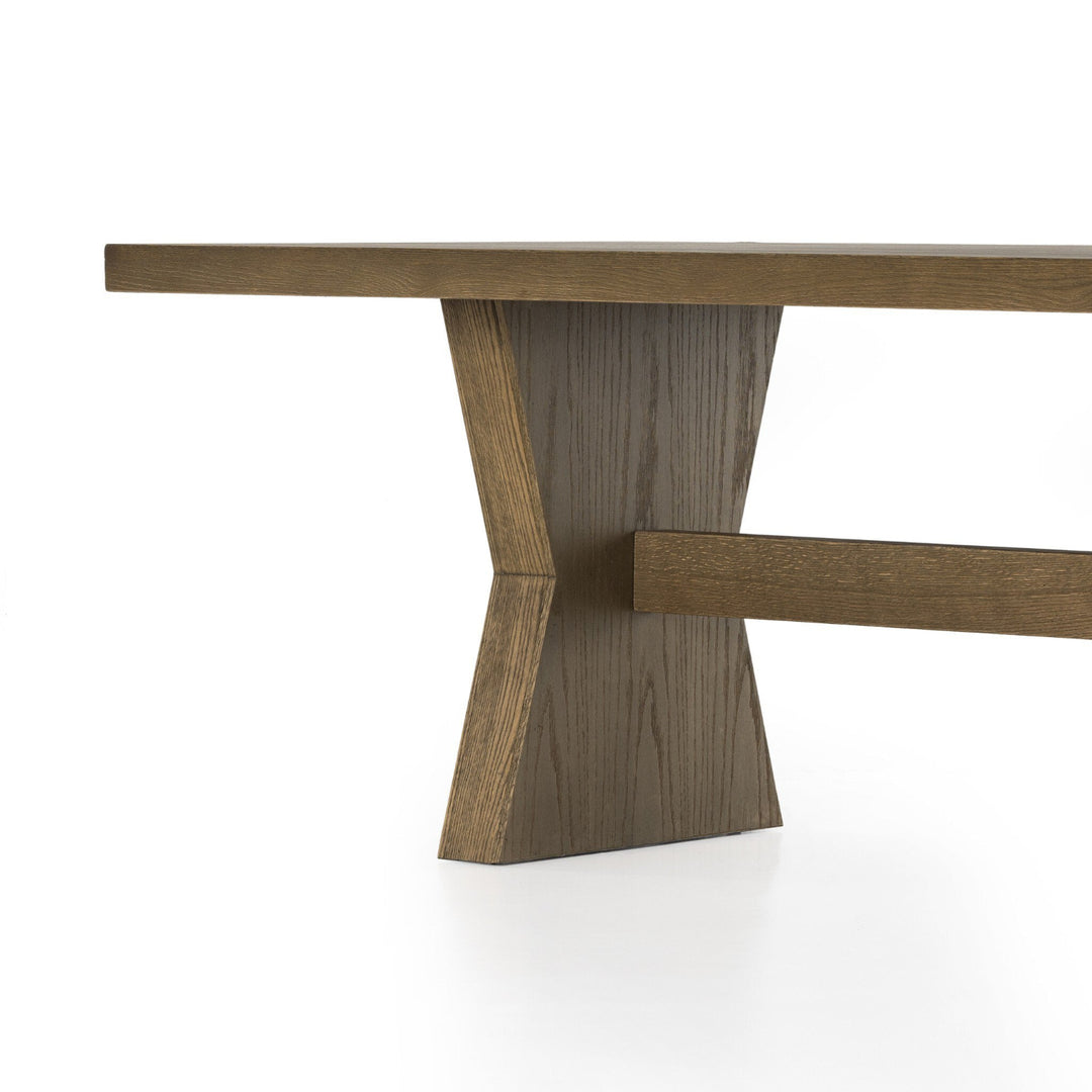 SUL DINING TABLE