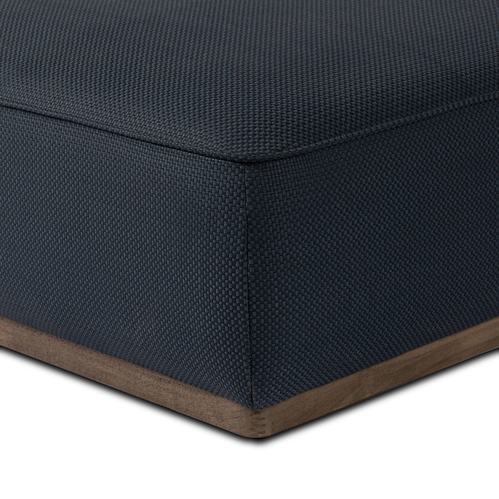 STANLEY COCKTAIL OTTOMAN