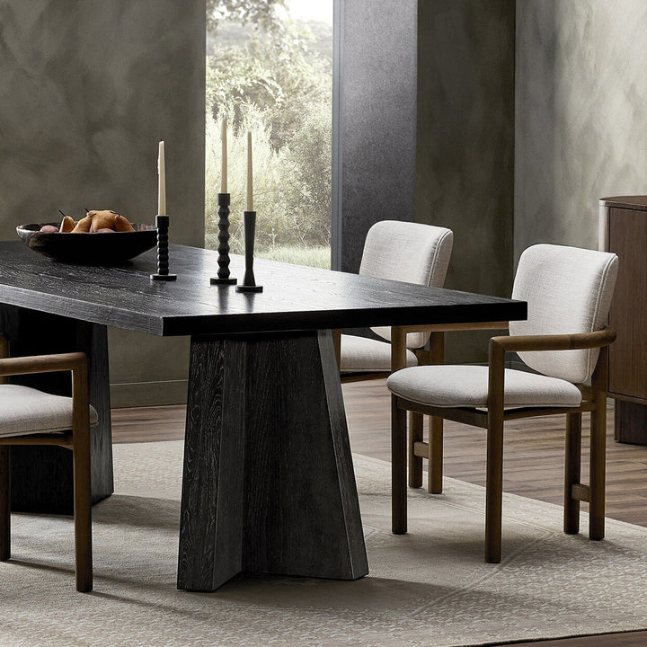 HAVEN DINING TABLE