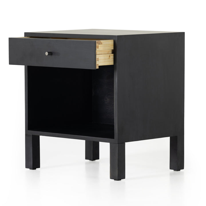 IZZY NIGHTSTAND