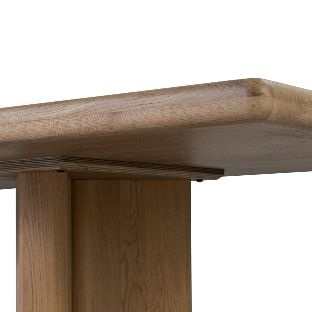 TROY DINING TABLE