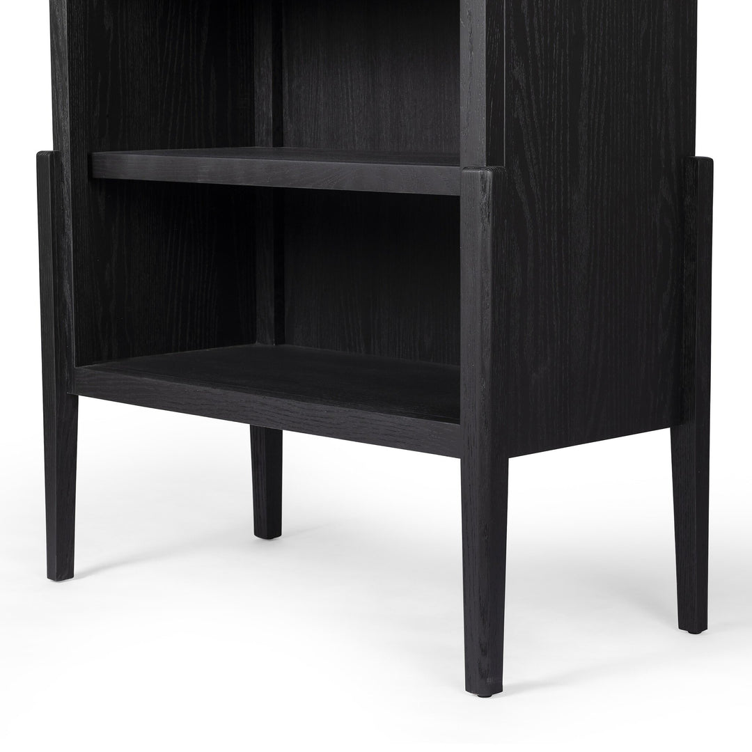 TYRA BOOKCASE