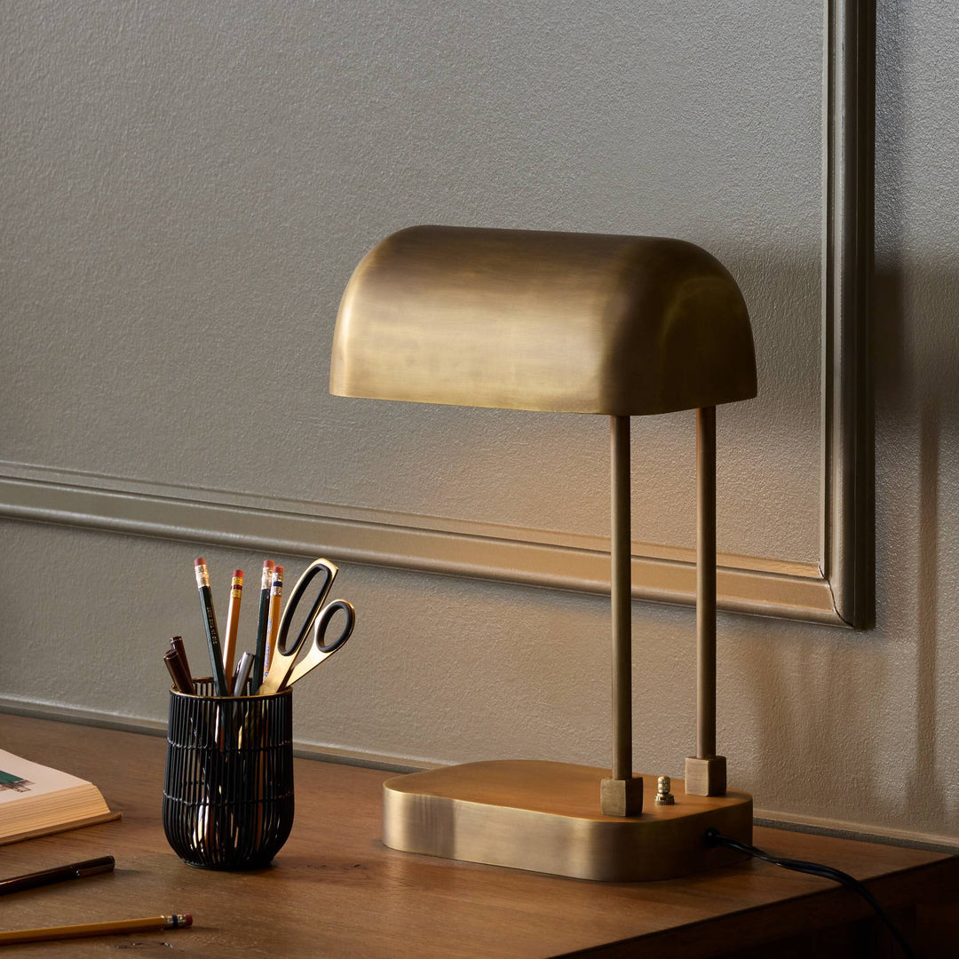 MARVIN TABLE LAMP
