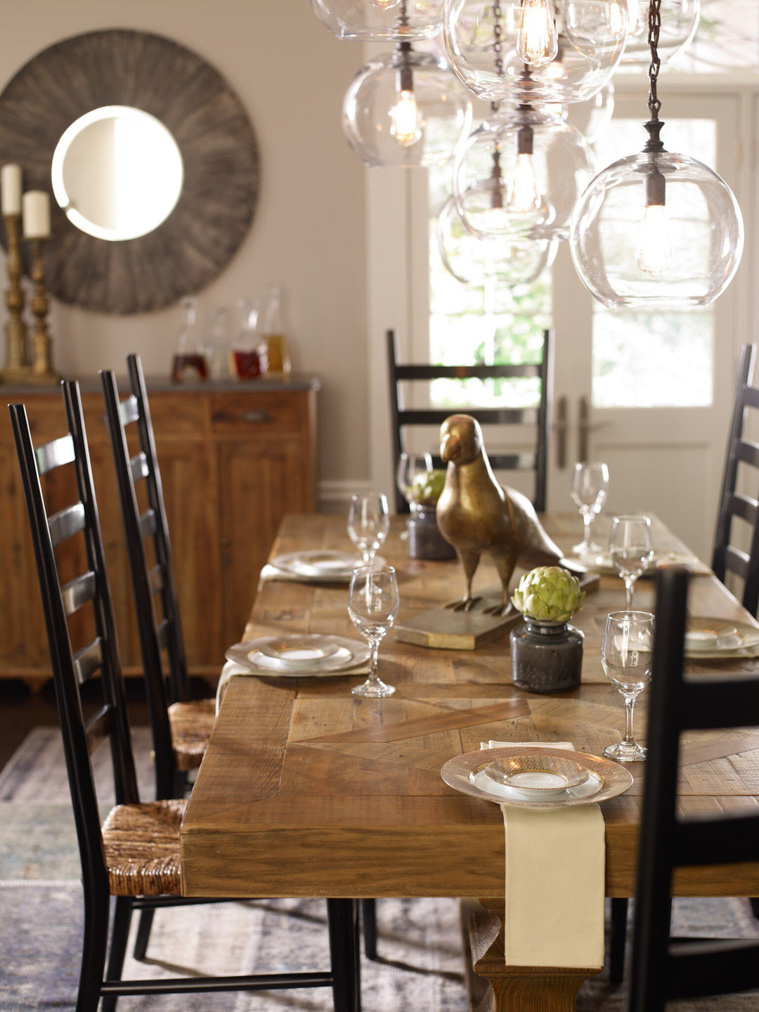 ORE DINING TABLE