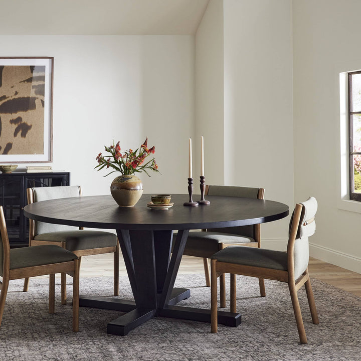 KURTIS DINING TABLE