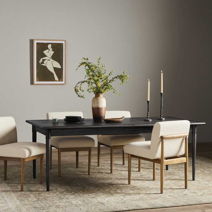 HELEN EXTENSION DINING TABLE