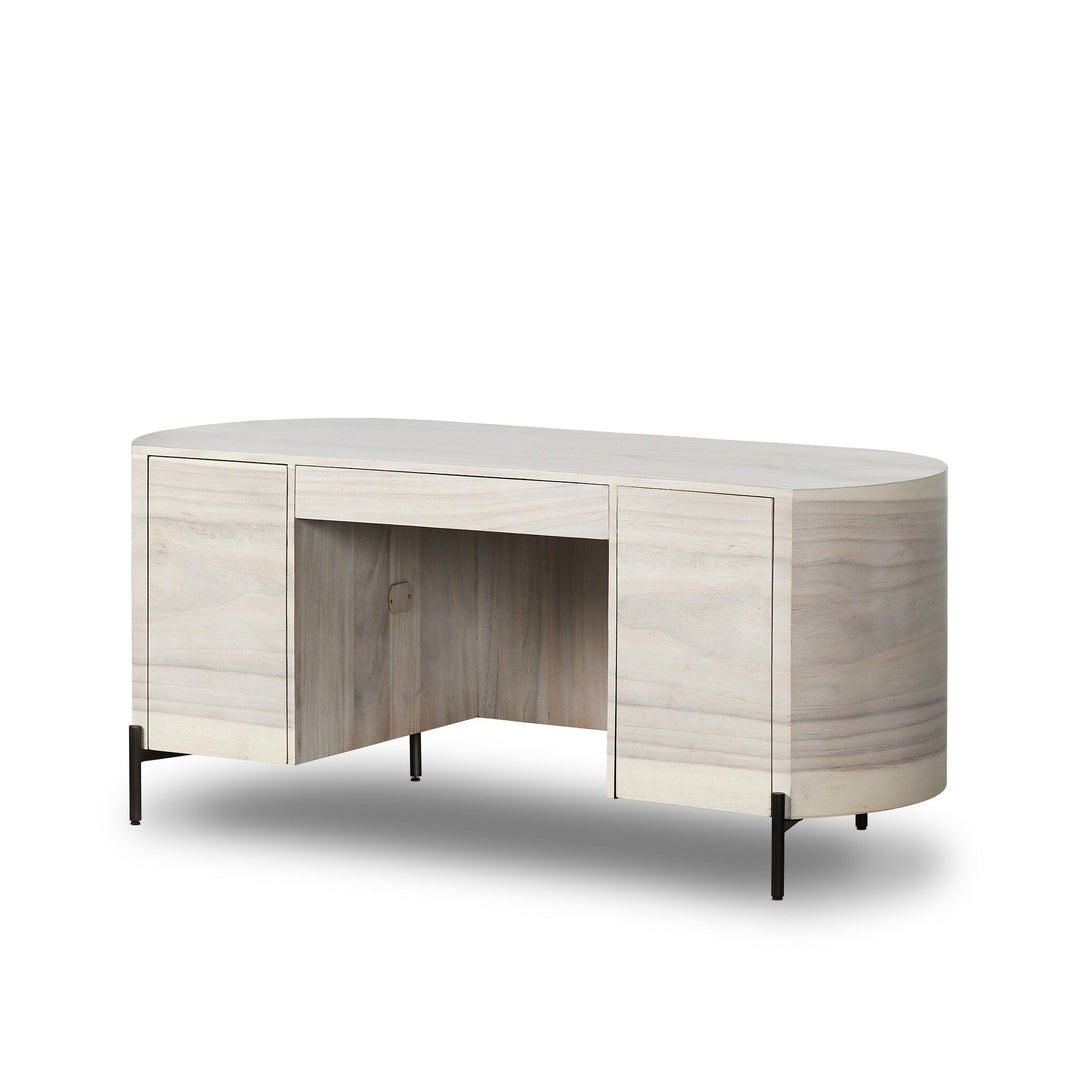 LEELA EXECUTIVE DESK