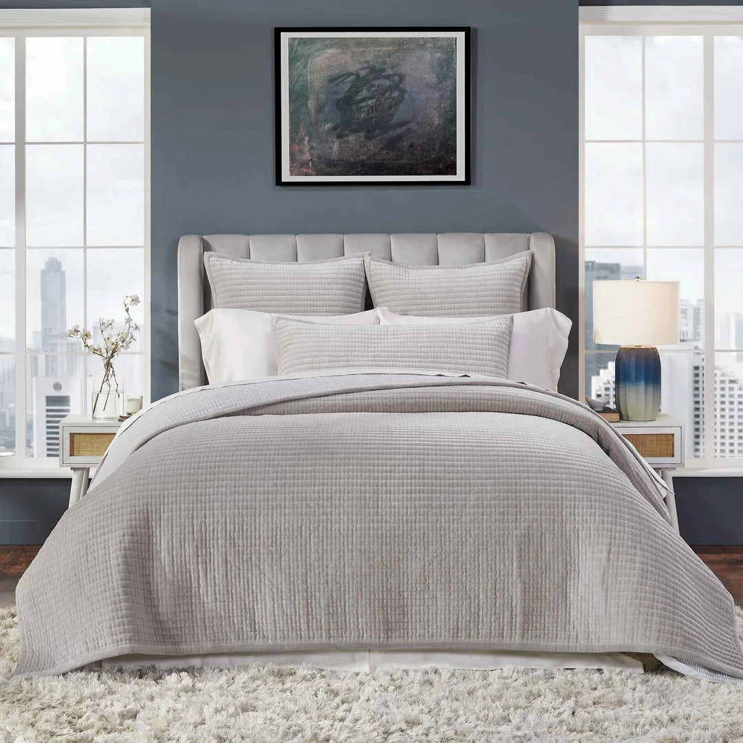 MILTON COVERLET